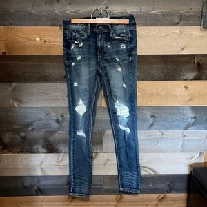 Mudd Low Rise Skinny Jeans Size 7